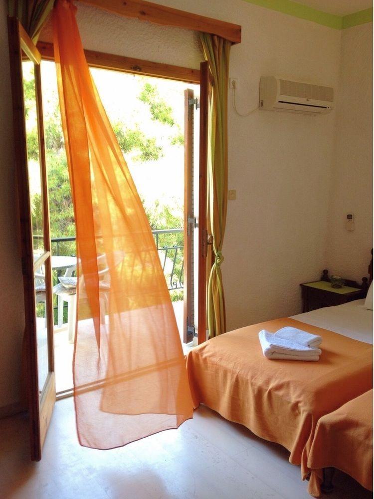 Artemis Rooms Ajía Marína Kültér fotó